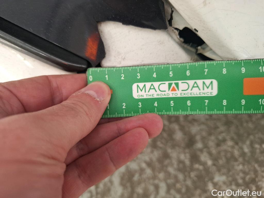  Toyota  Corolla TOYOTA  Touring Sports / 2018 / 5P / Break Hybride 122h Dynamic Business Stage Acad #8