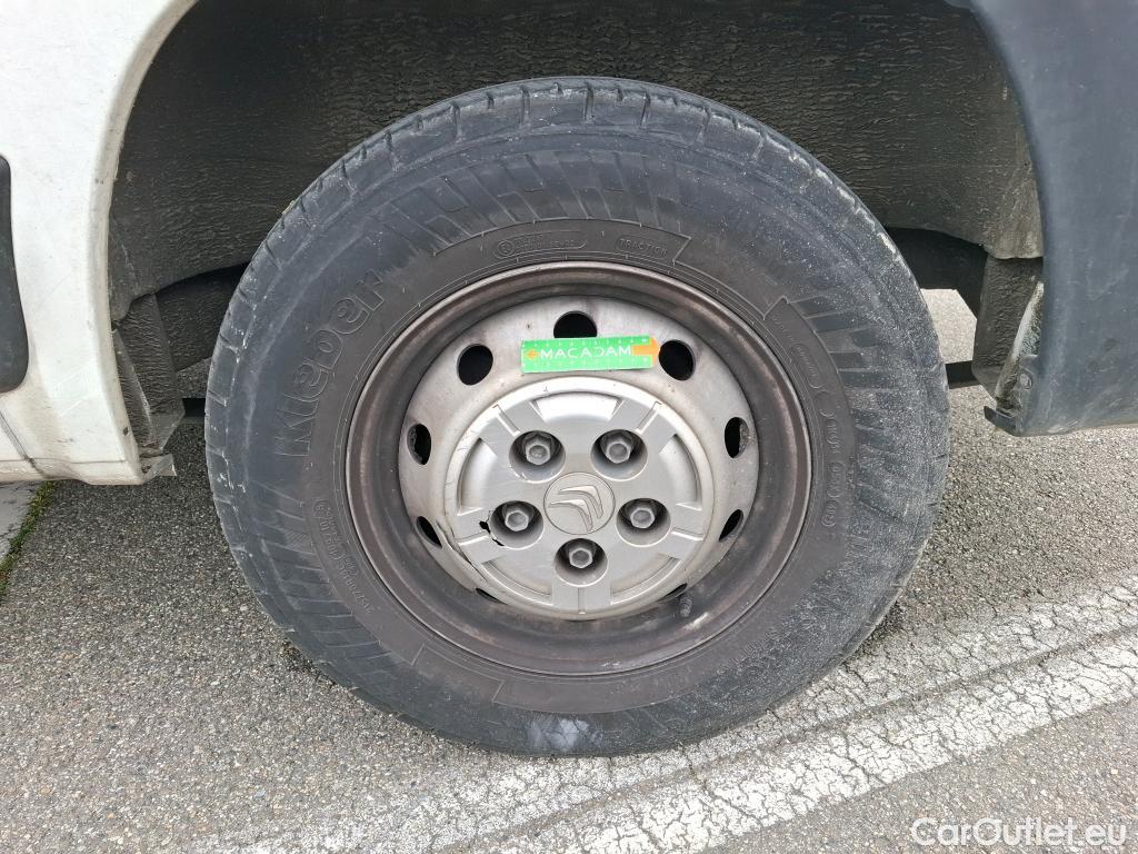  Citroen  Jumper CITROEN  / 2014 / 4P / Fourgon tôlé 33 L1H1 BlueHDi 120 S&S BVM6 Club #102