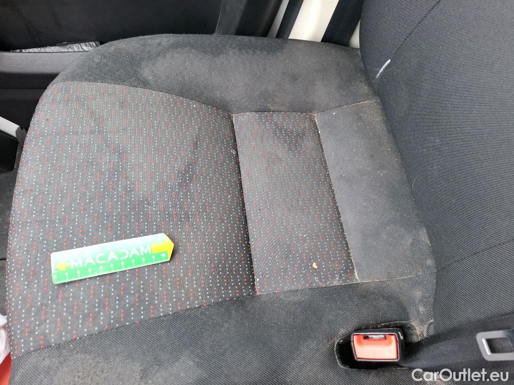  Citroen  Jumper CITROEN  / 2014 / 4P / Fourgon tôlé 33 L1H1 BlueHDi 120 S&S BVM6 Club #107