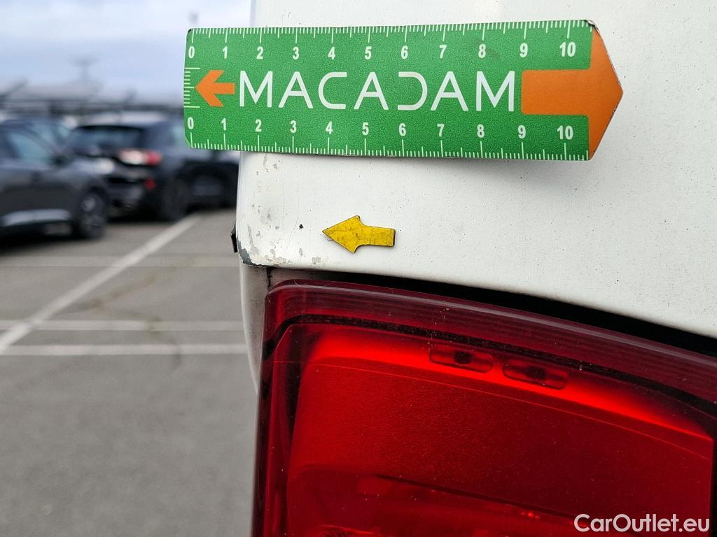  Citroen  Jumper CITROEN  / 2014 / 4P / Fourgon tôlé 33 L1H1 BlueHDi 120 S&S BVM6 Club #25