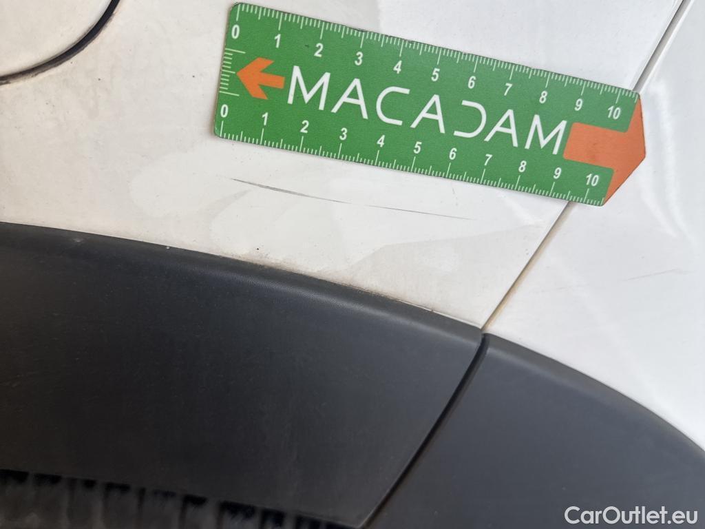  Citroen  C3  Société Feel 1.5 BlueHDI 100CV BVM5 E6dT #13