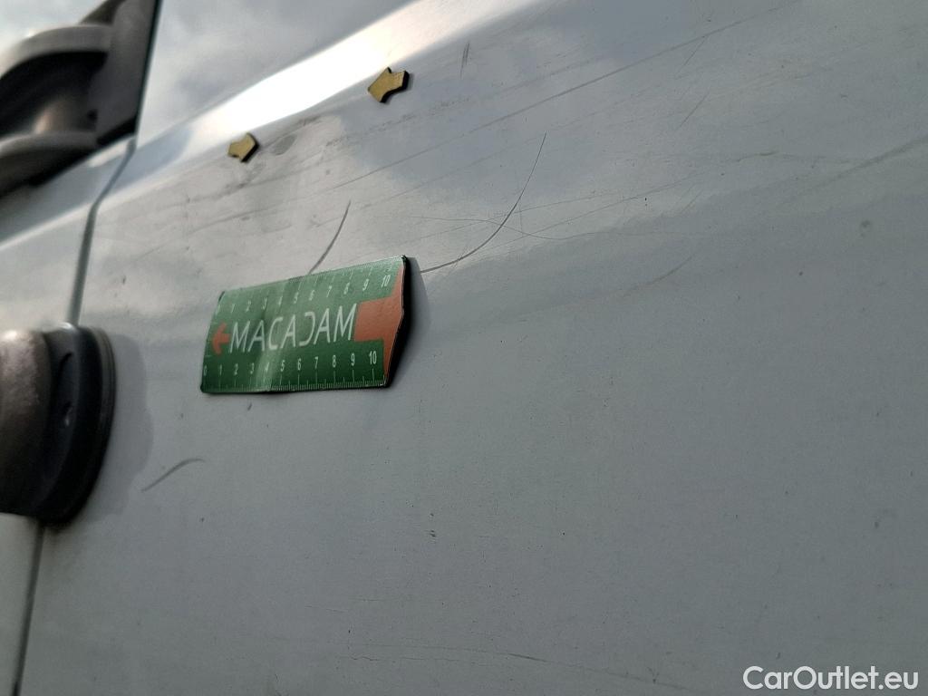  Citroen  Jumper CITROEN  / 2014 / 4P / Fourgon tôlé 33 L1H1 BlueHDi 120 S&S BVM6 Club #79