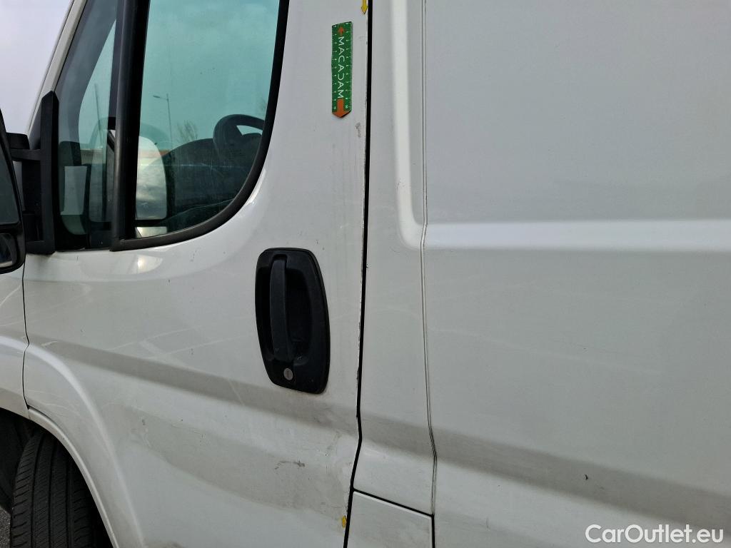  Citroen  Jumper CITROEN  / 2014 / 4P / Fourgon tôlé 33 L1H1 BlueHDi 120 S&S BVM6 Club #19