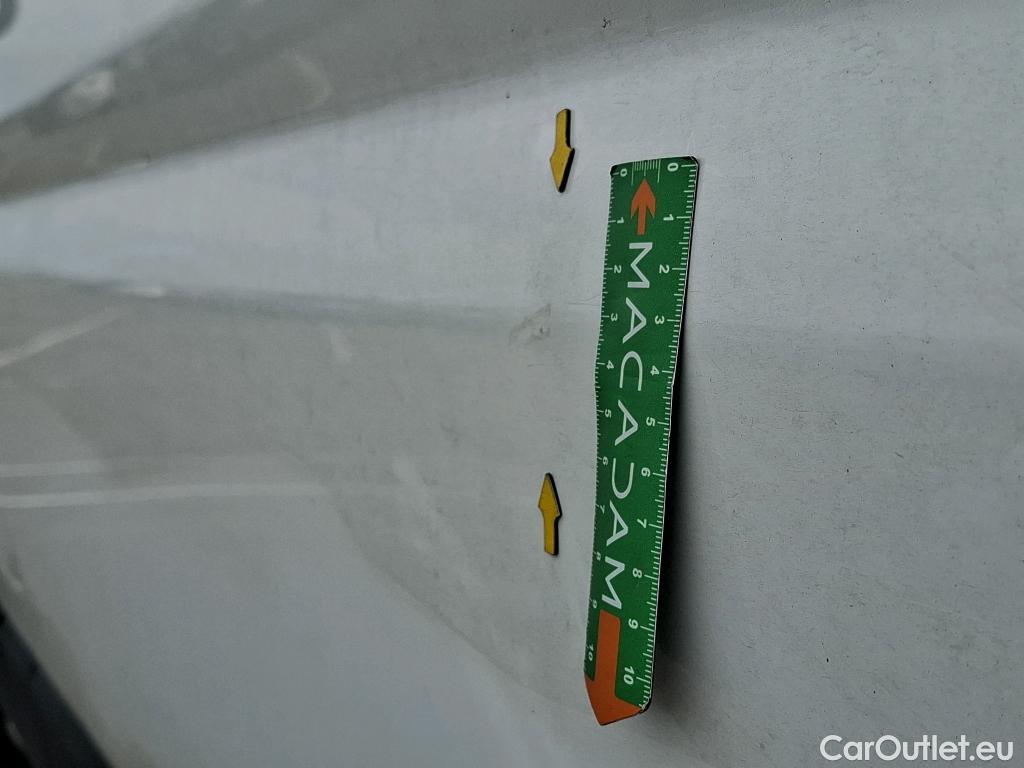  Citroen  Jumper CITROEN  / 2014 / 4P / Fourgon tôlé 33 L1H1 BlueHDi 120 S&S BVM6 Club #86