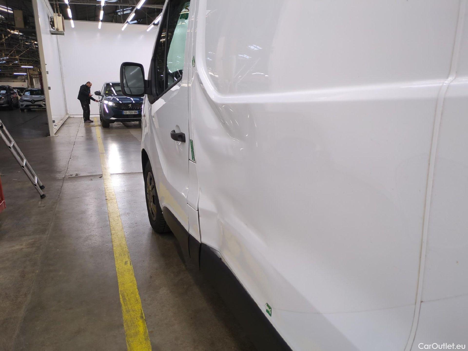  Fiat  Talento FIAT  VU 4p Fourgon FT 1.0 CH1 - 1.6 Mtjet 95 Pack Pro Nav #30