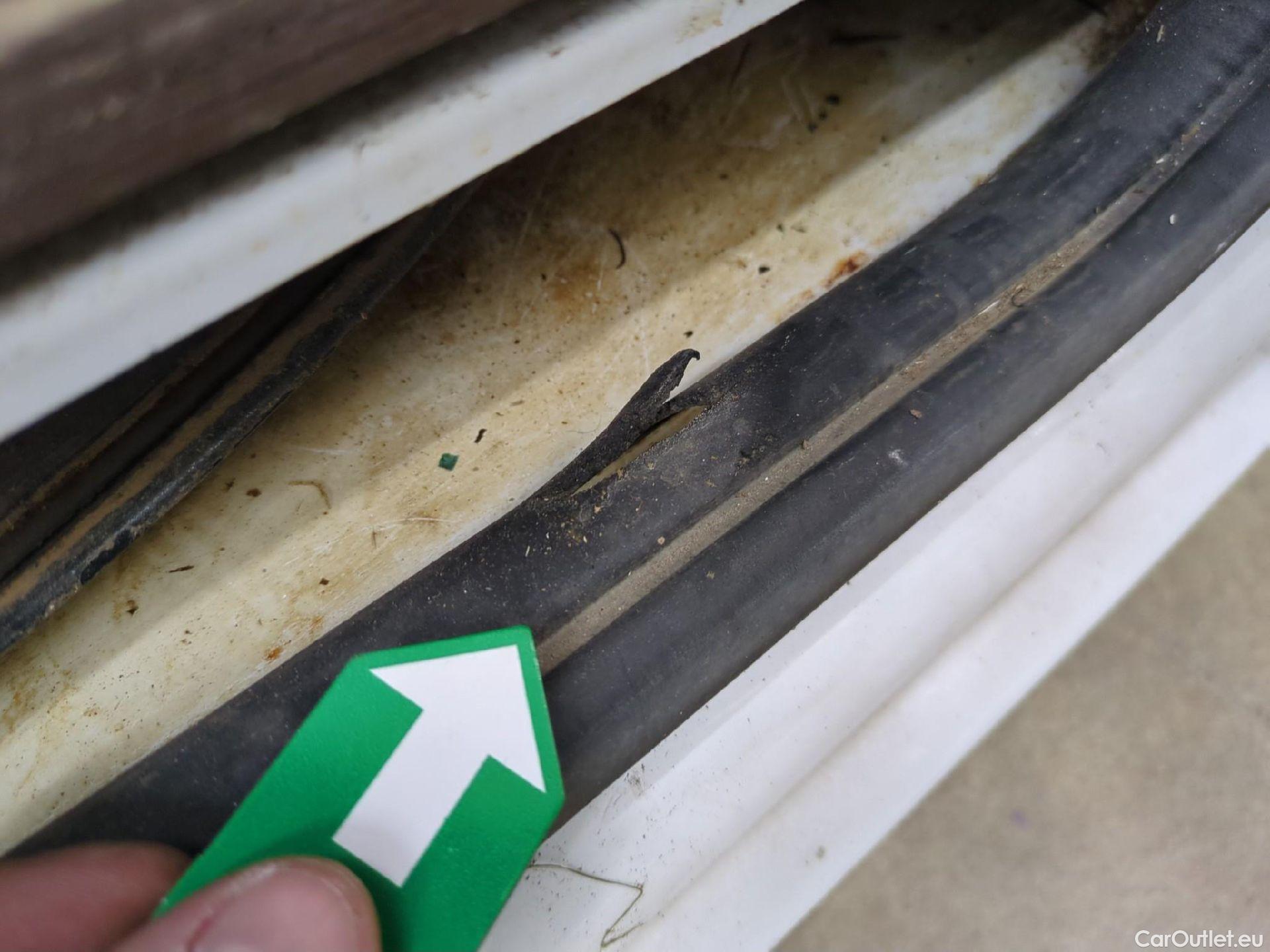  Nissan  NV400 NISSAN  VU 4p Fourgon L3H2 2.3 DCI 130 3500 Optima #3