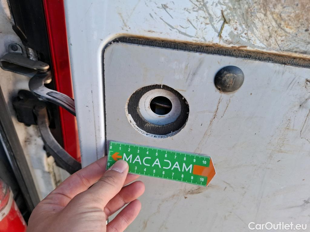  Peugeot  Boxer PEUGEOT  / 2014 / 4P / Fourgon tôlé BlueHDi 140 S&S ASPHALT 335 L3H2 #27