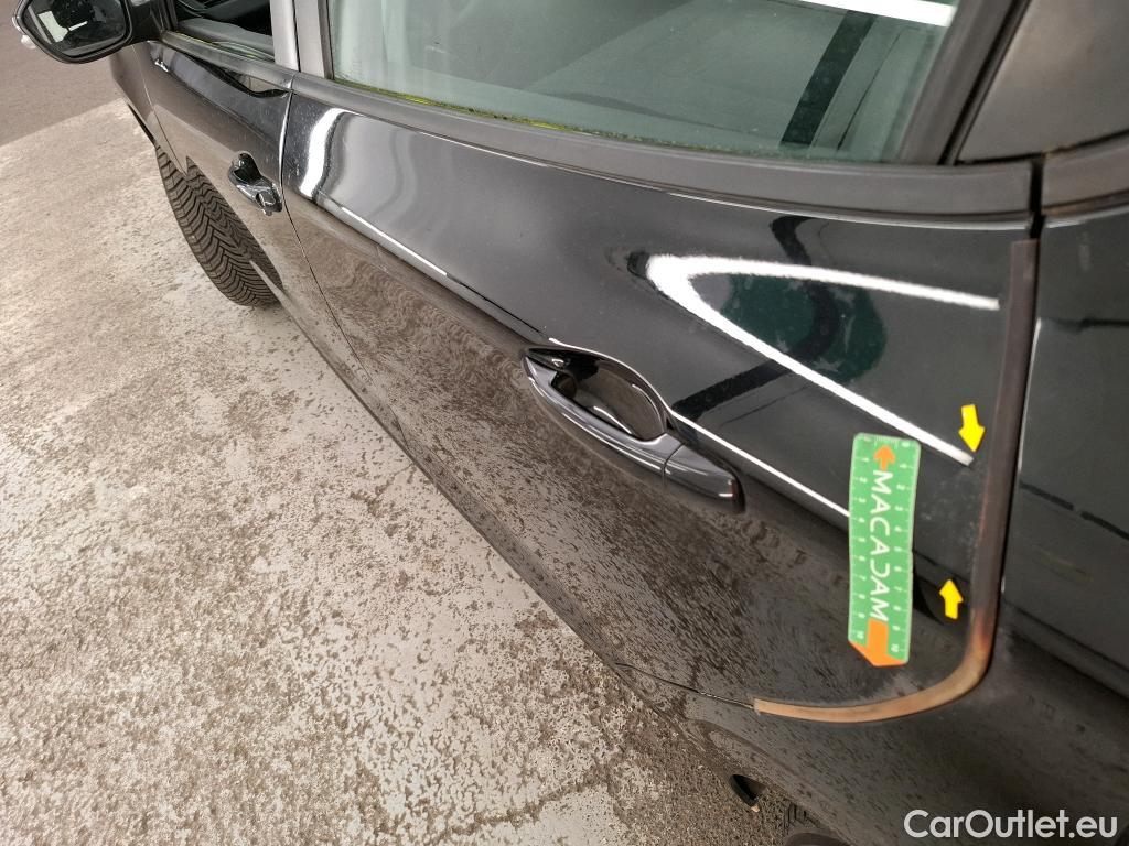  Peugeot  208  Affaire Premium Pack 1.6 HDi 75CV BVM5 E6 #21