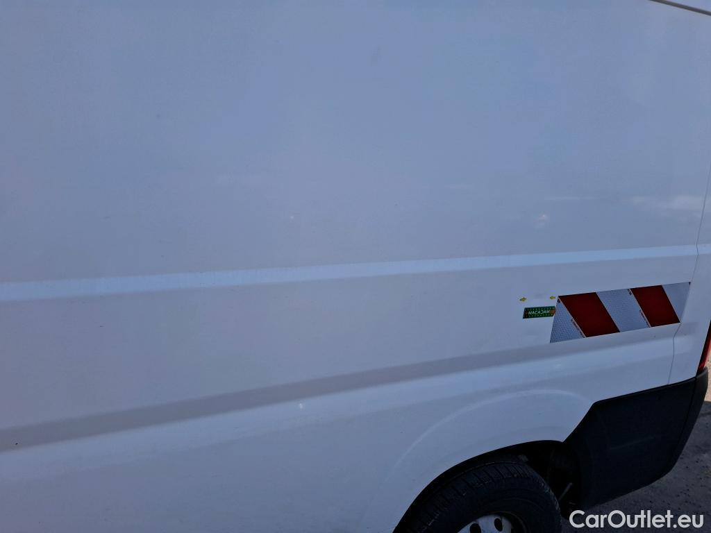  Peugeot  Boxer PEUGEOT  / 2014 / 4P / Fourgon tôlé BlueHDi 140 S&S ASPHALT 335 L3H2 #21