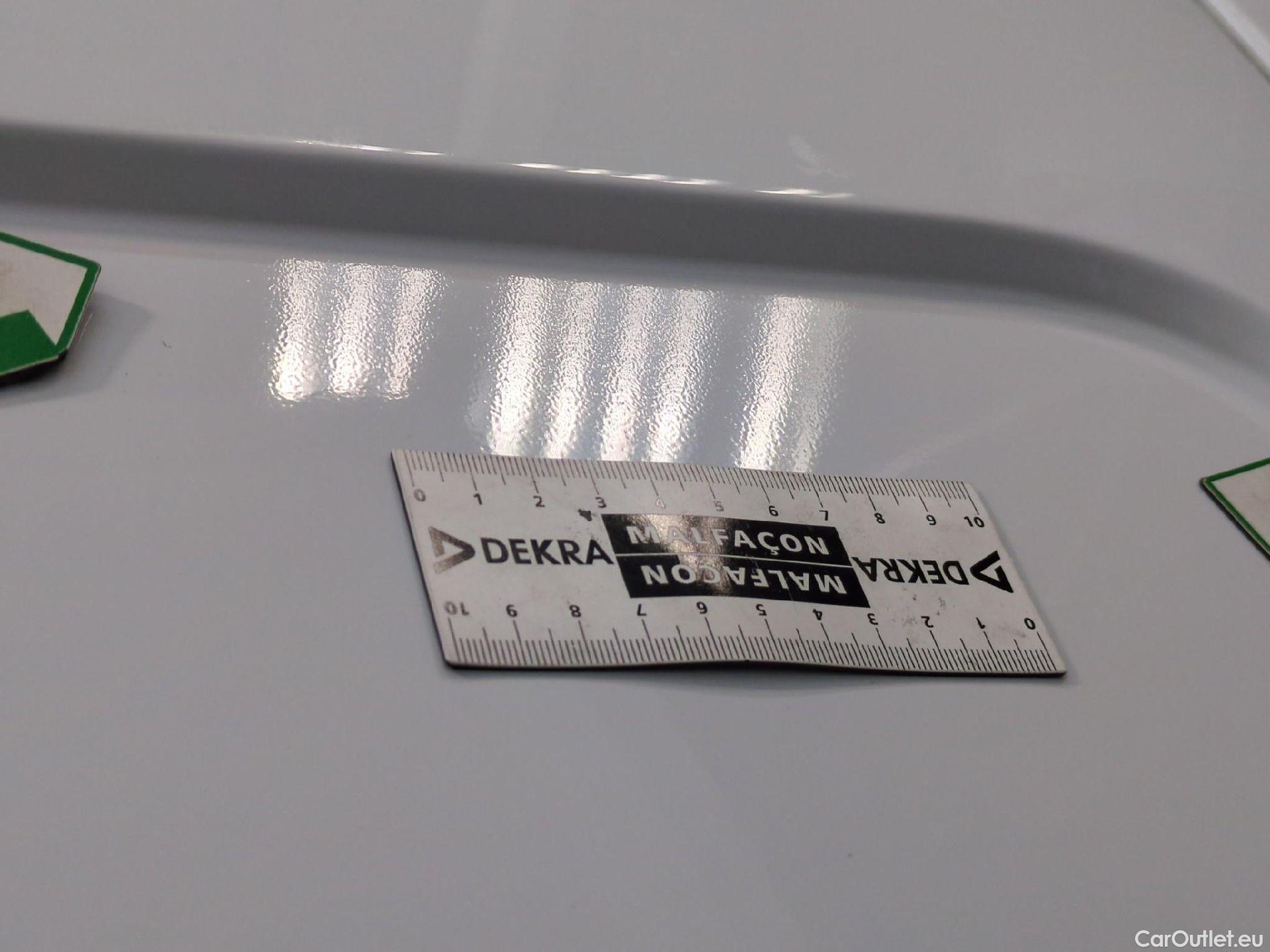  Nissan  NV400 NISSAN  VU 4p Fourgon L3H2 2.3 DCI 130 3500 Optima #40