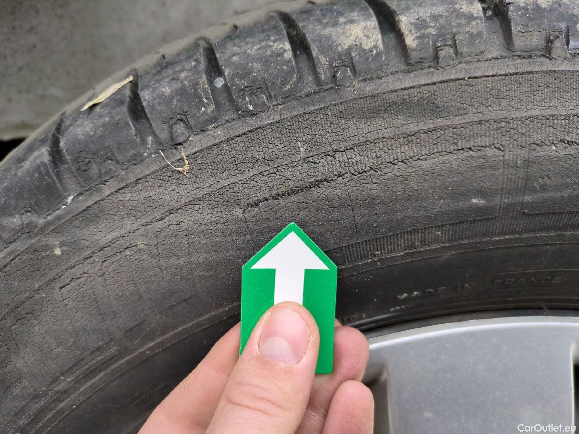  Nissan  NV400 NISSAN  VU 4p Fourgon L3H2 2.3 DCI 130 3500 Optima #24