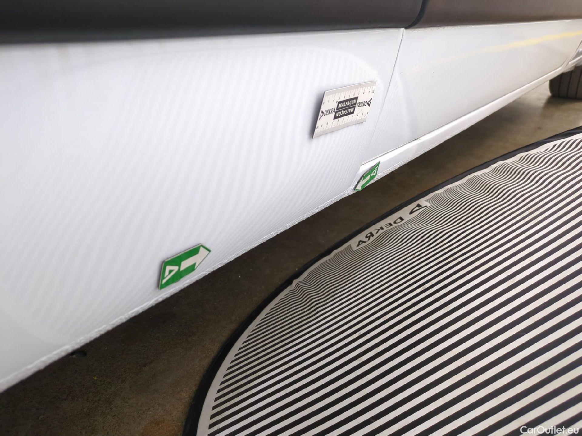  Nissan  NV400 NISSAN  VU 4p Fourgon L3H2 2.3 DCI 130 3500 Optima #35