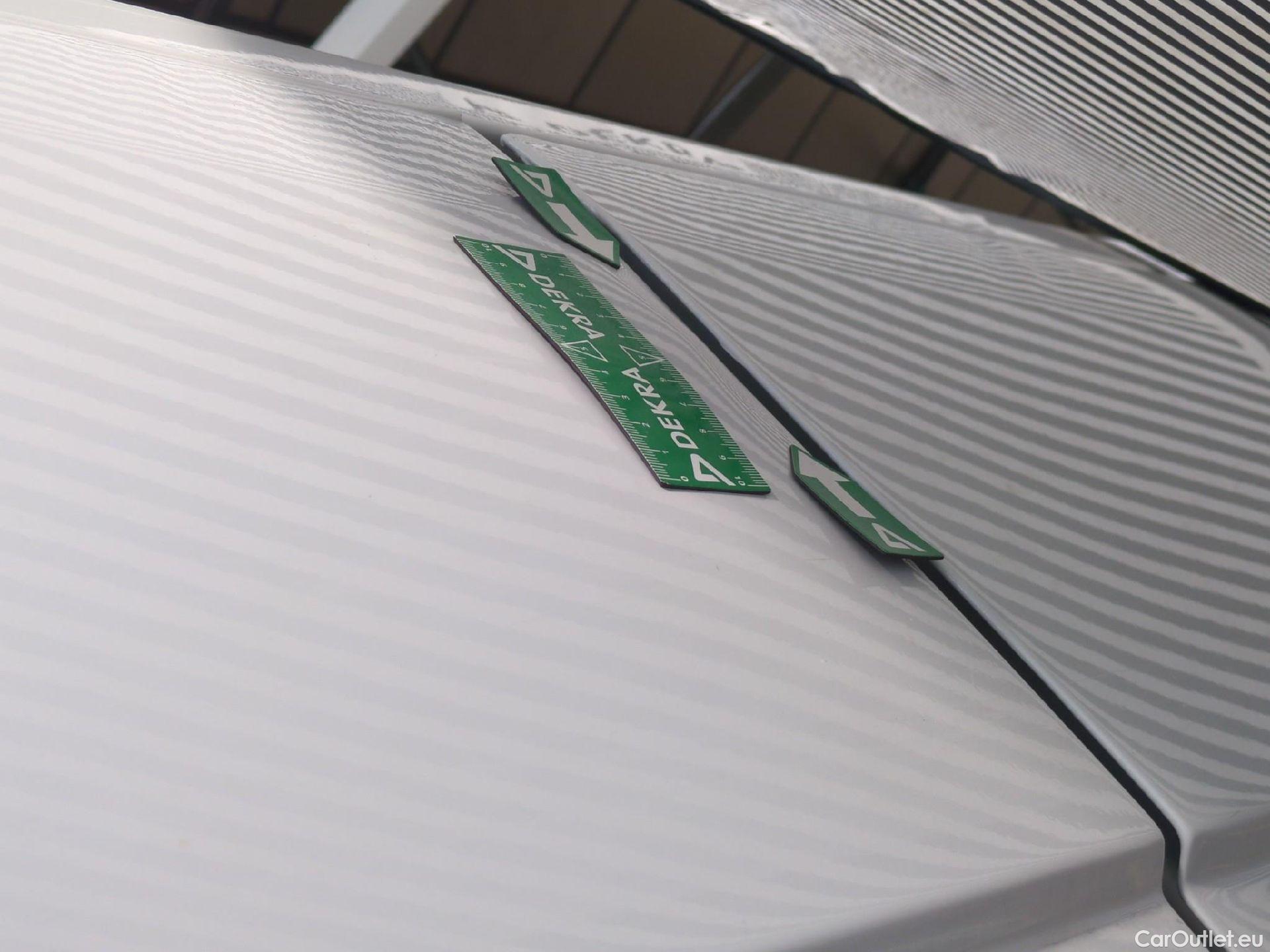  Nissan  NV400 NISSAN  VU 4p Fourgon L3H2 2.3 DCI 130 3500 Optima #33