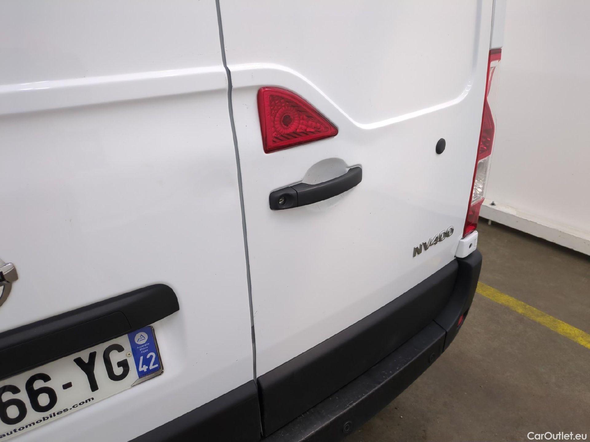  Nissan  NV400 NISSAN  VU 4p Fourgon L3H2 2.3 DCI 130 3500 Optima #55