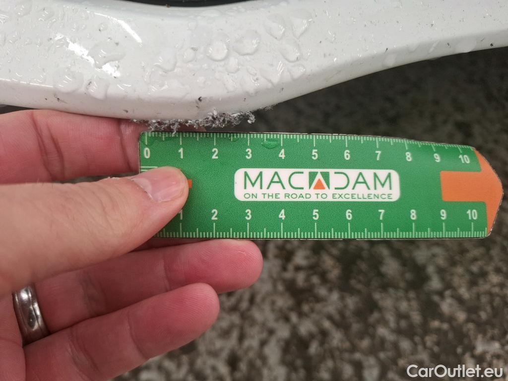  Renault  Megane  IV Berline 5pt. Société Air Nav 1.5 dCi 90CV BVM6 E6 #7