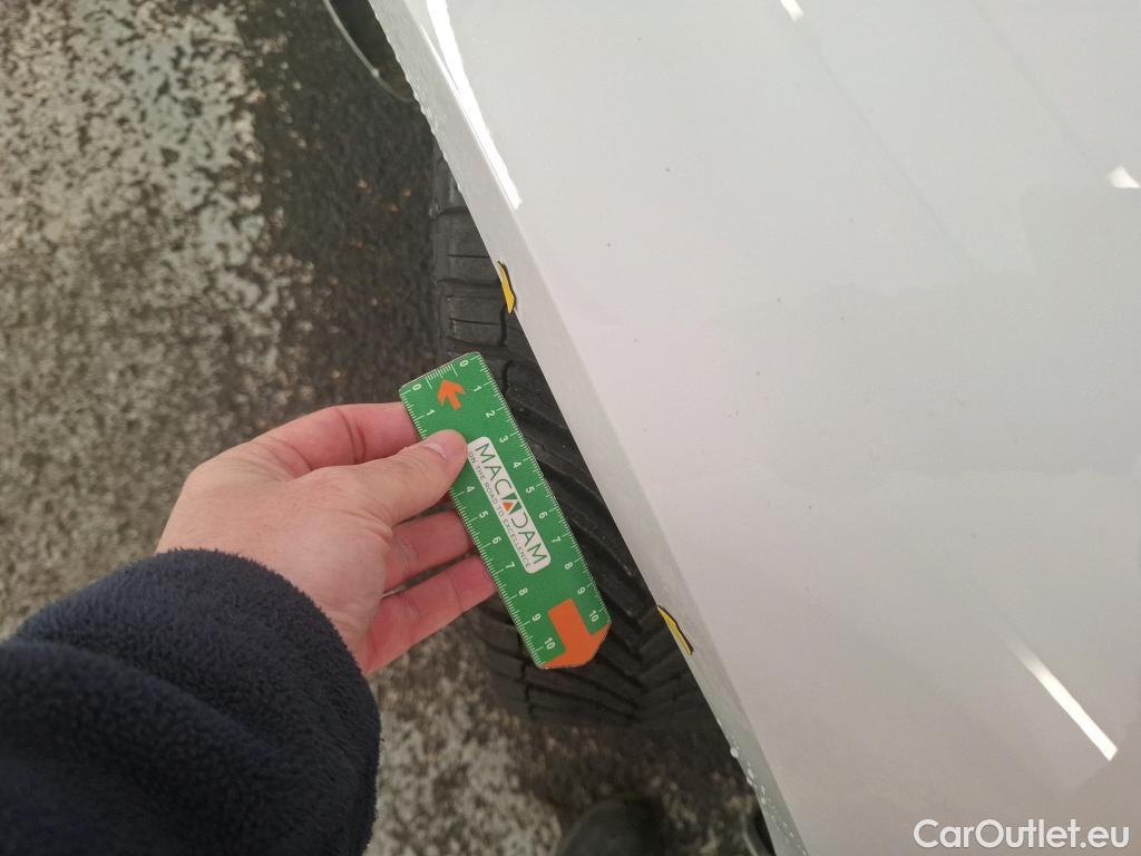  Renault  Megane  IV Berline 5pt. Société Air Nav 1.5 dCi 90CV BVM6 E6 #3