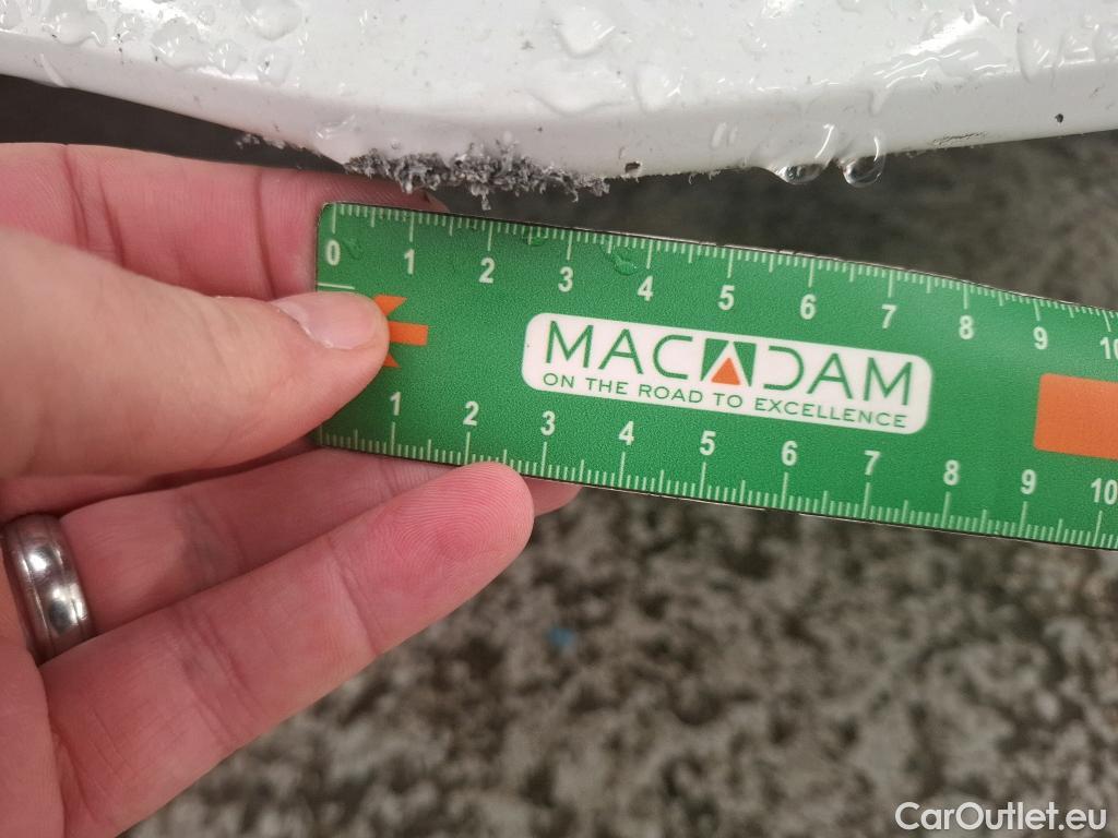  Renault  Megane  IV Berline 5pt. Société Air Nav 1.5 dCi 90CV BVM6 E6 #8