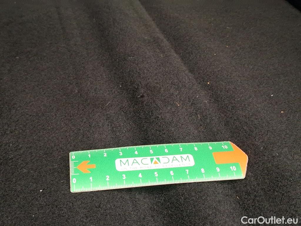  Renault  Megane  IV Grandtour Business 1.5 dCi 115CV BVA7 E6d / TRANSFO VP VF #32