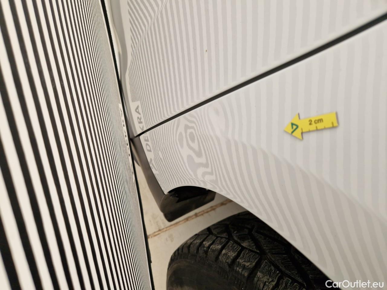  Dacia  Duster 1.5 Blue dCi 115CP Comfort 4WD #32