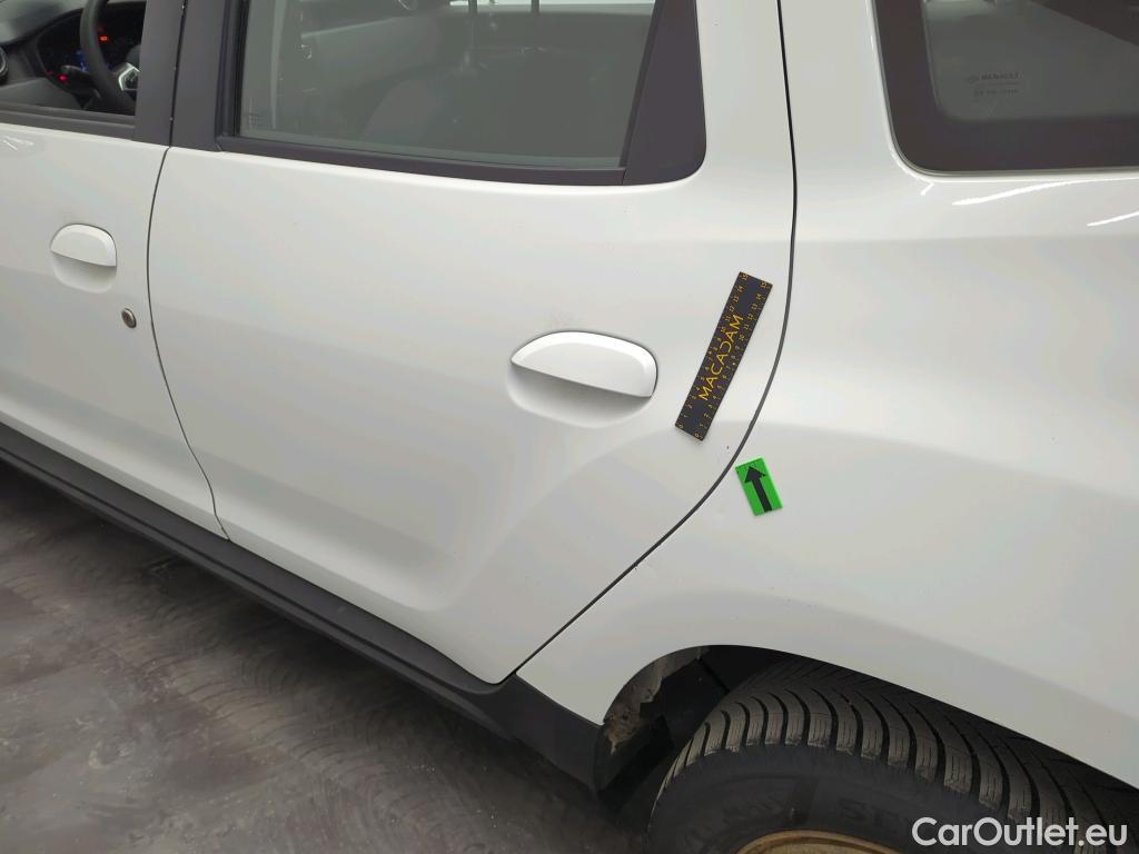  Dacia  Duster 1.5 Blue dCi 115CP Comfort 4WD #41