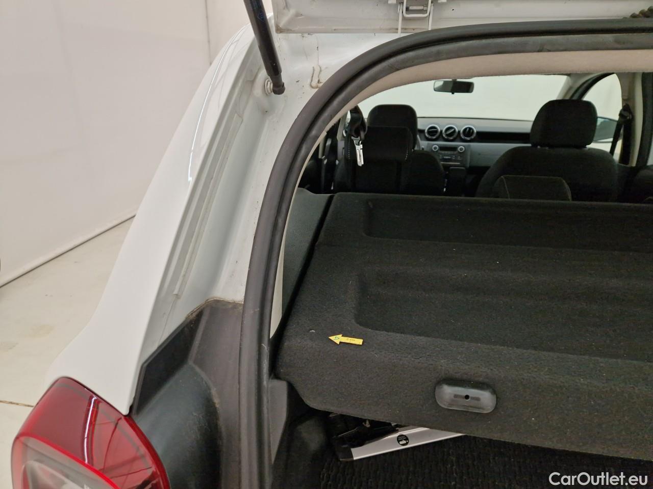  Dacia  Duster 1.5 Blue dCi 115CP Comfort 4WD #48