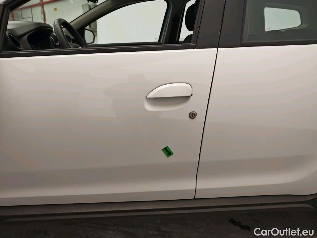  Dacia  Duster 1.5 Blue dCi 115CP Comfort 4WD #7