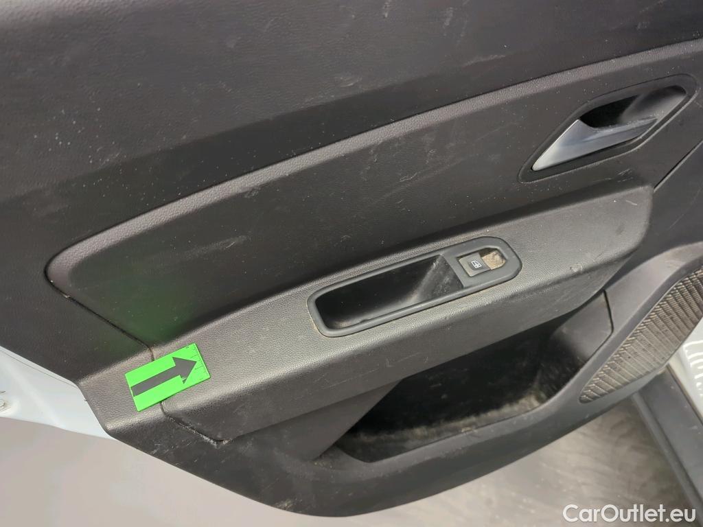  Dacia  Duster 1.5 Blue dCi 115CP Comfort 4WD #50