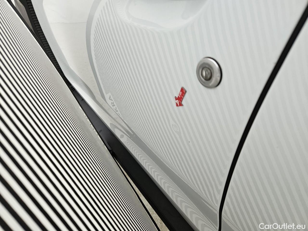  Dacia  Duster 1.5 Blue dCi 115CP Comfort 4WD #4