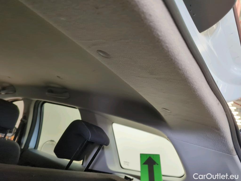  Dacia  Duster 1.5 Blue dCi 115CP Comfort 4WD #41