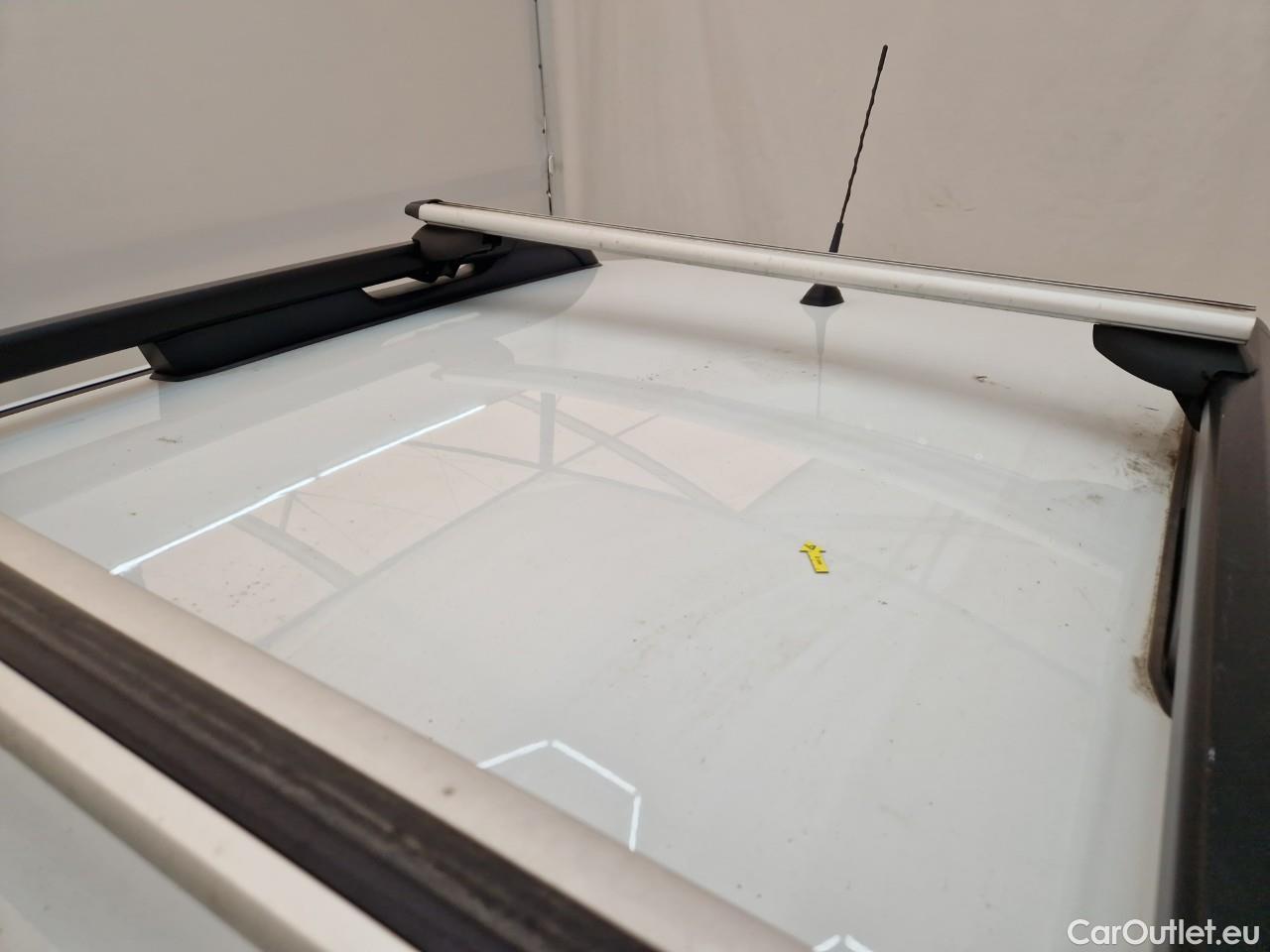  Dacia  Duster 1.5 Blue dCi 115CP Comfort 4WD #16