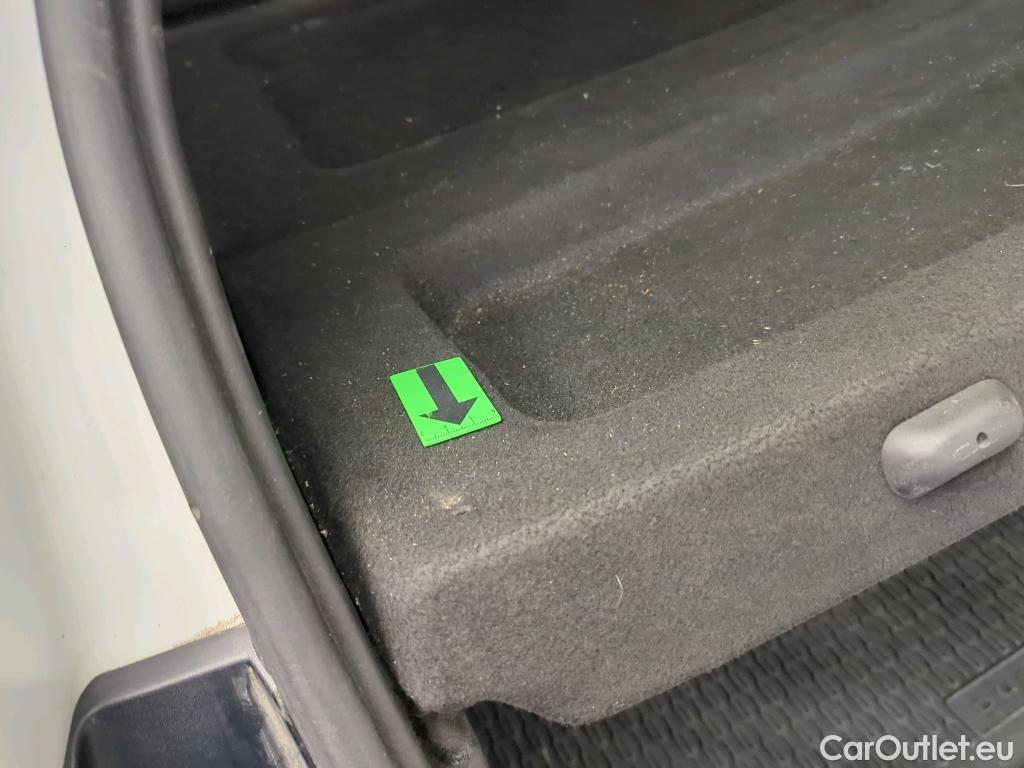  Dacia  Duster 1.5 Blue dCi 115CP Comfort 4WD #40