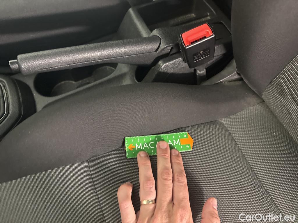  Volkswagen  Caddy VOLKSWAGEN  Van / 2015 / 4P / Fourgonnette 2.0 TDI 75 Business Line #9