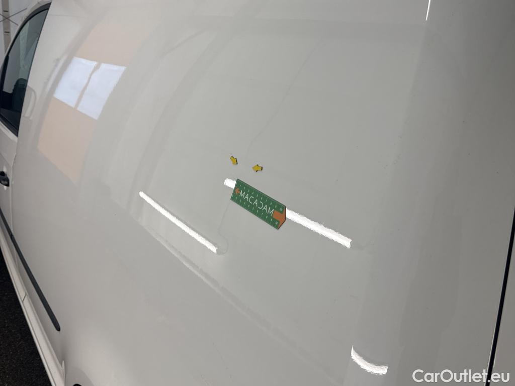  Volkswagen  Caddy VOLKSWAGEN  Van / 2015 / 4P / Fourgonnette 2.0 TDI 75 Business Line #12