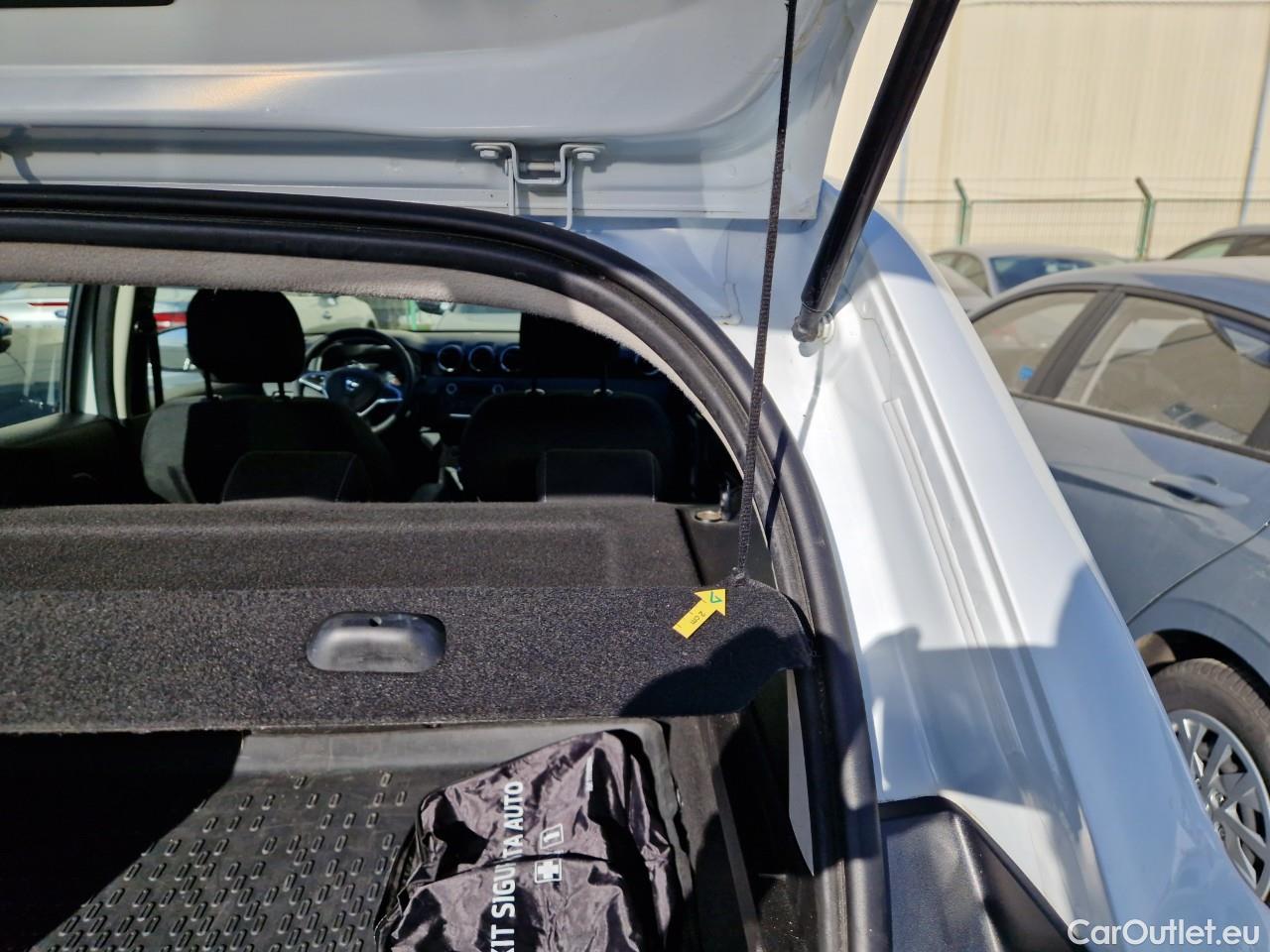  Dacia  Duster 1.5 Blue dCi 115CP Comfort 4WD #35