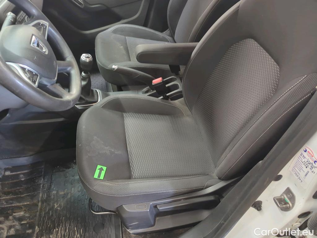  Dacia  Duster 1.5 Blue dCi 115CP Comfort 4WD #33