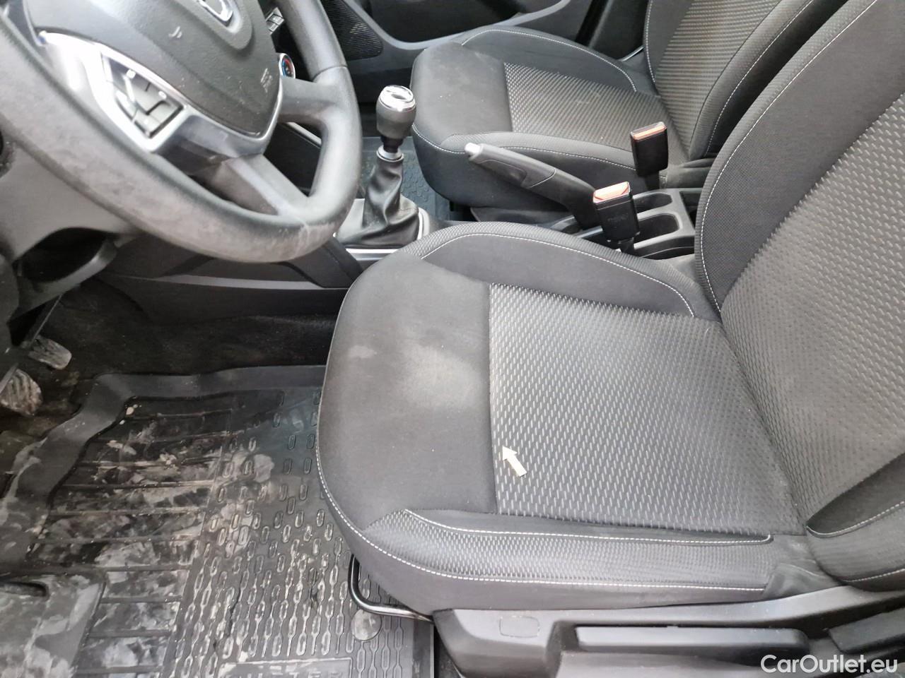  Dacia  Duster 1.5 Blue dCi 115CP Comfort 4WD #18