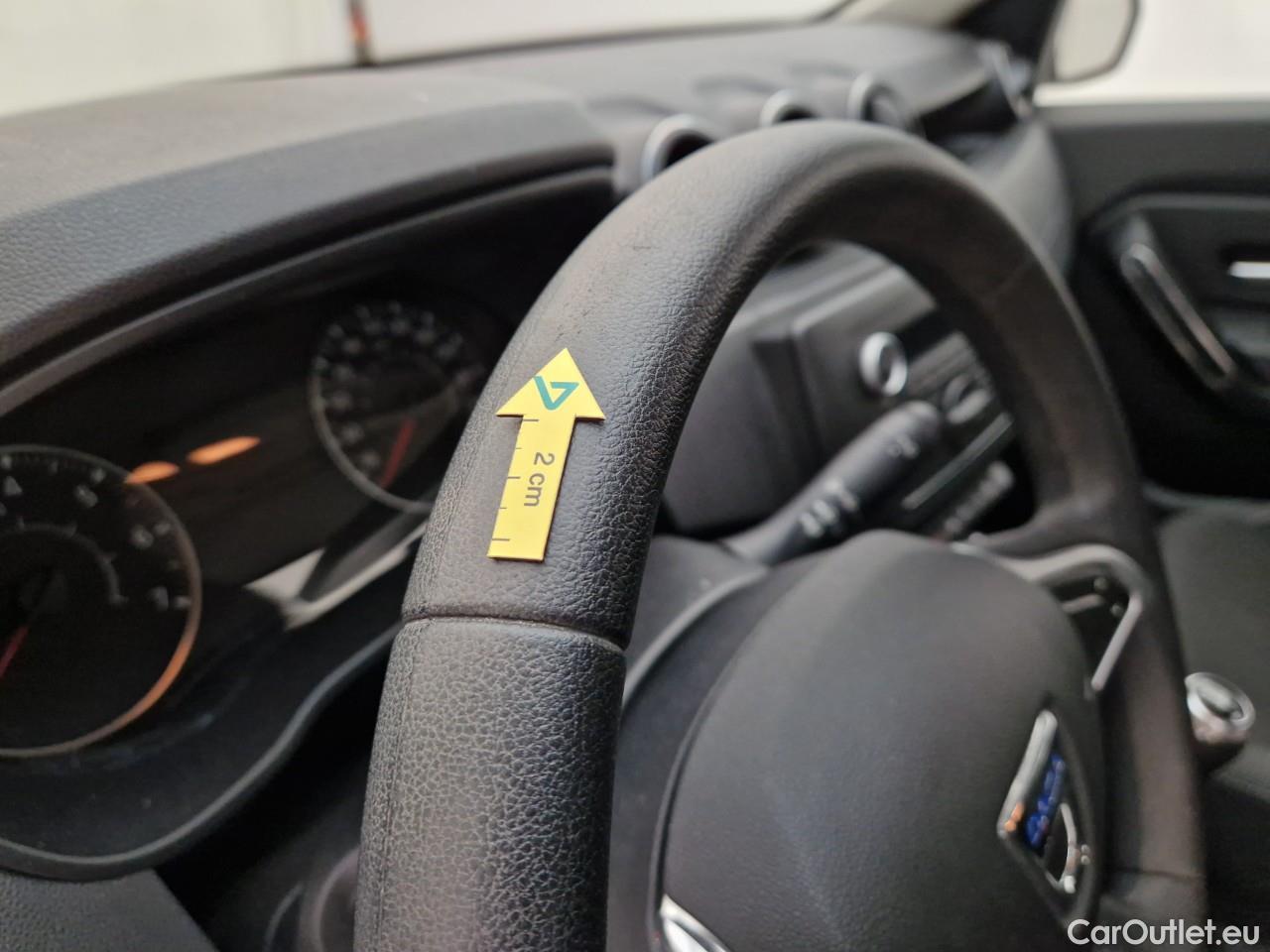  Dacia  Duster 1.5 Blue dCi 115CP Comfort 4WD #40