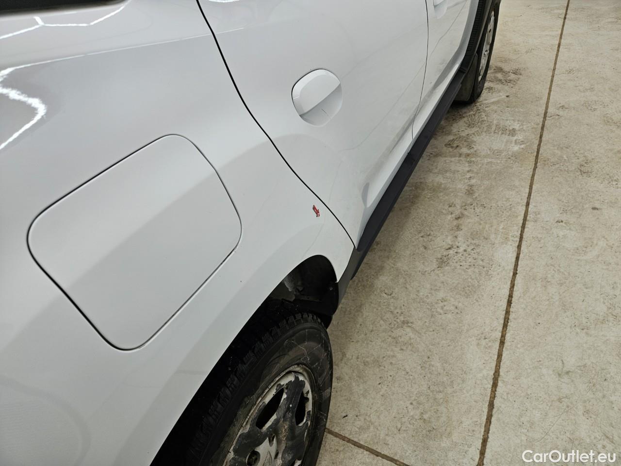  Dacia  Duster 1.5 Blue dCi 115CP Comfort 4WD #11