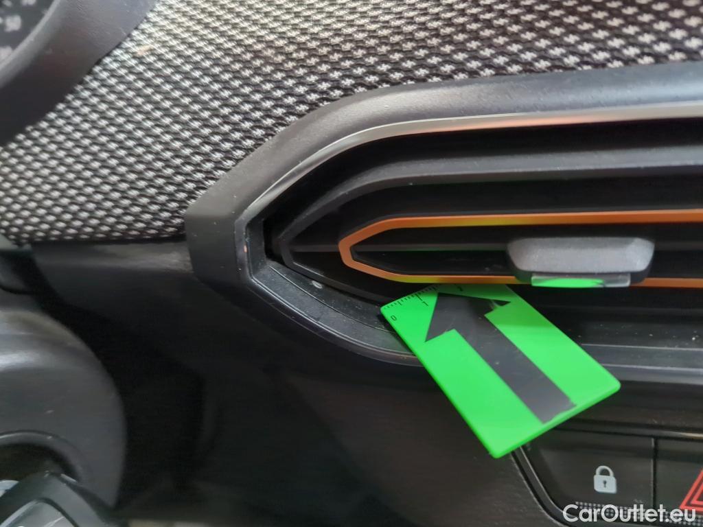  Dacia  Sandero 1.0 TCe 90CP Stepway Comfort #8