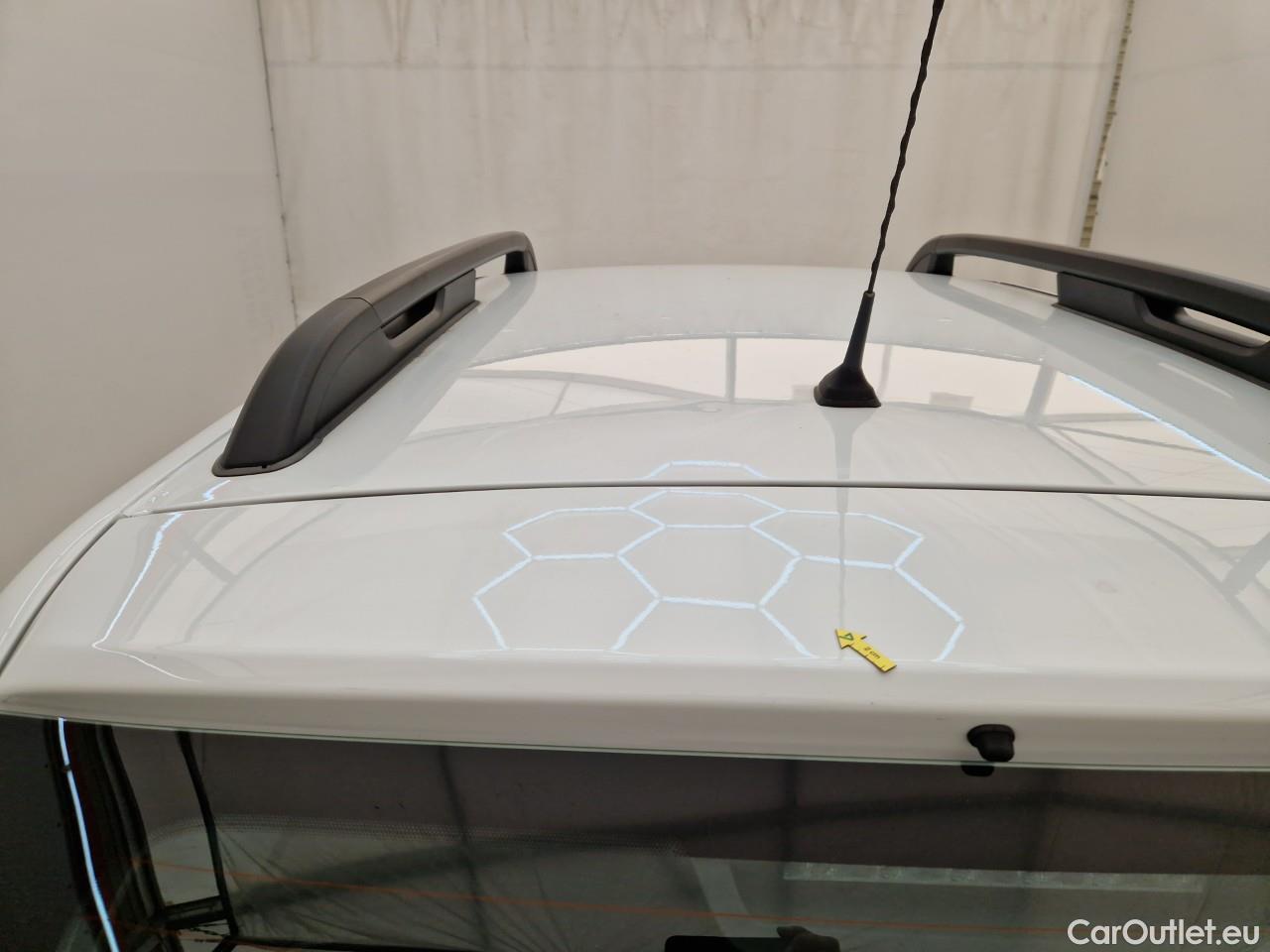  Dacia  Duster 1.5 Blue dCi 115CP Comfort 4WD #29