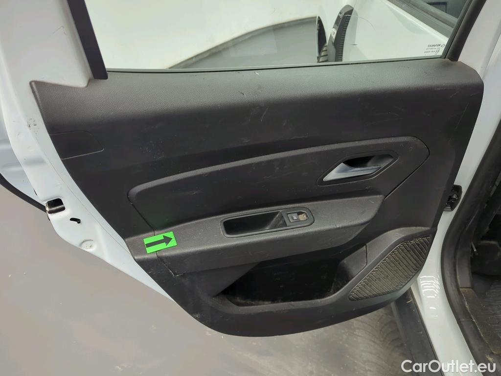  Dacia  Duster 1.5 Blue dCi 115CP Comfort 4WD #49