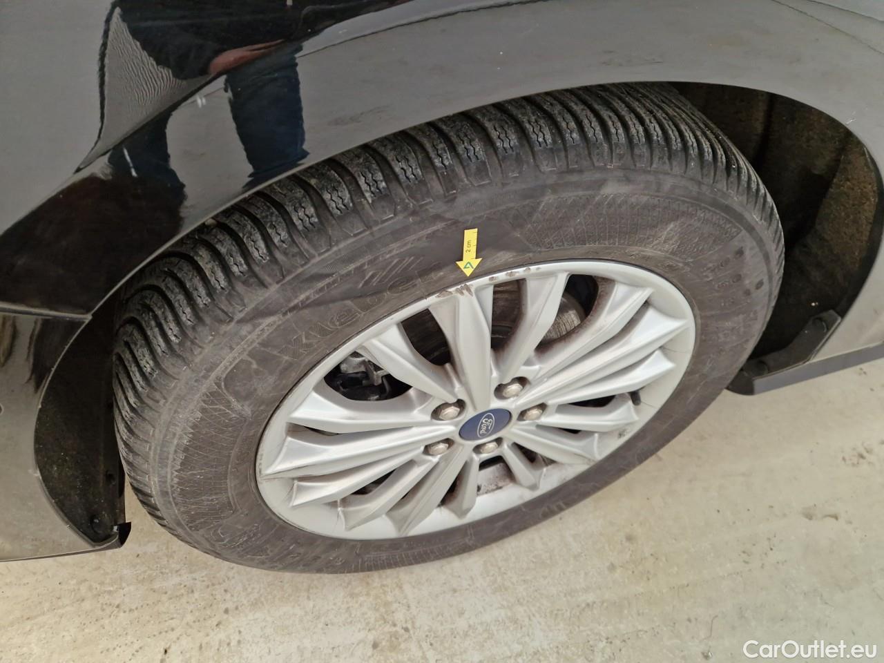  Ford  Focus 1.5 EcoBlue 120CP Titanium #8