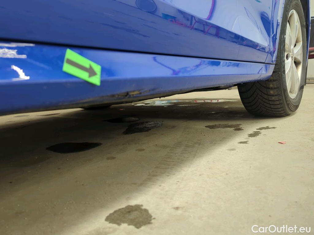  Skoda  Octavia 2.0 TDI 150CP Ambition DSG #7