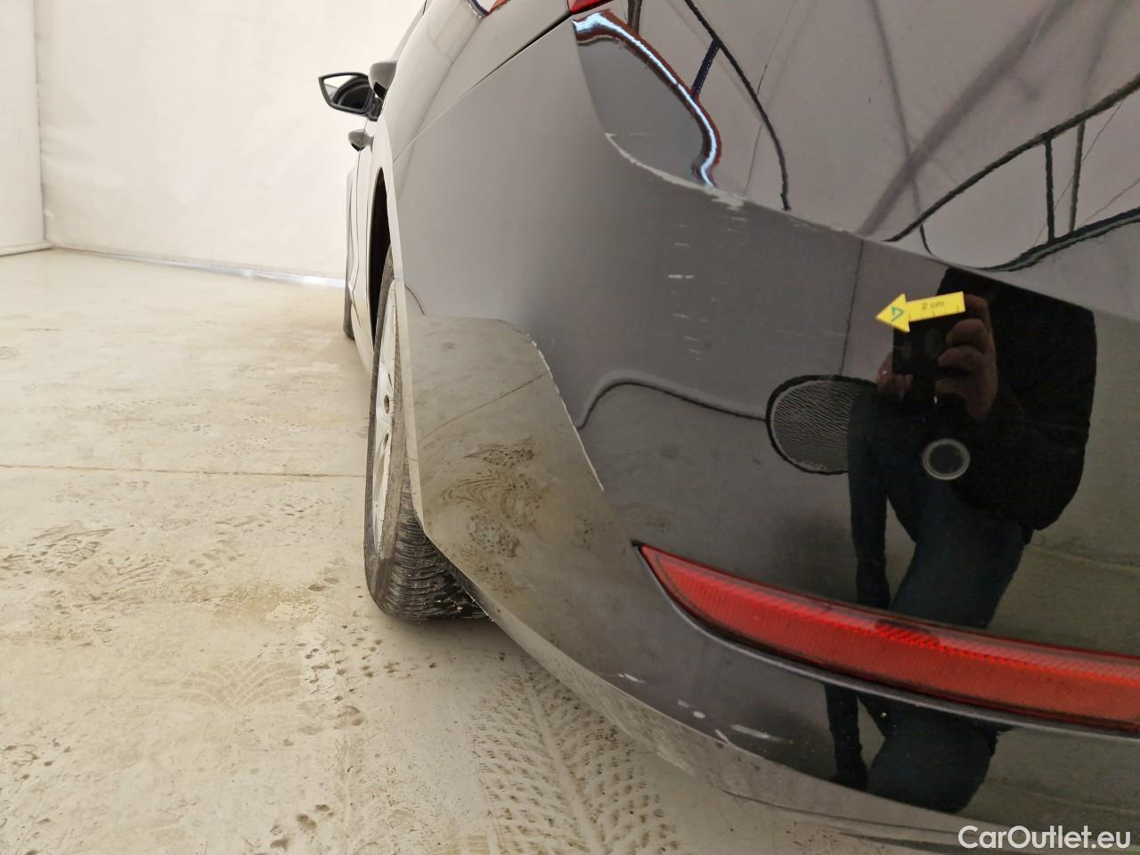  Skoda  Octavia 2.0 TDI 150CP Ambition DSG #48