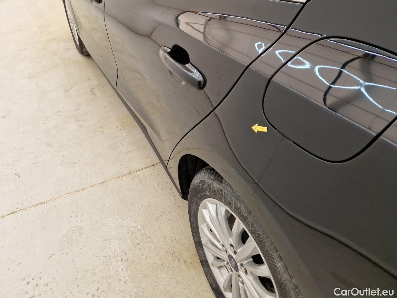  Ford  Focus 1.5 EcoBlue 120CP Titanium #34