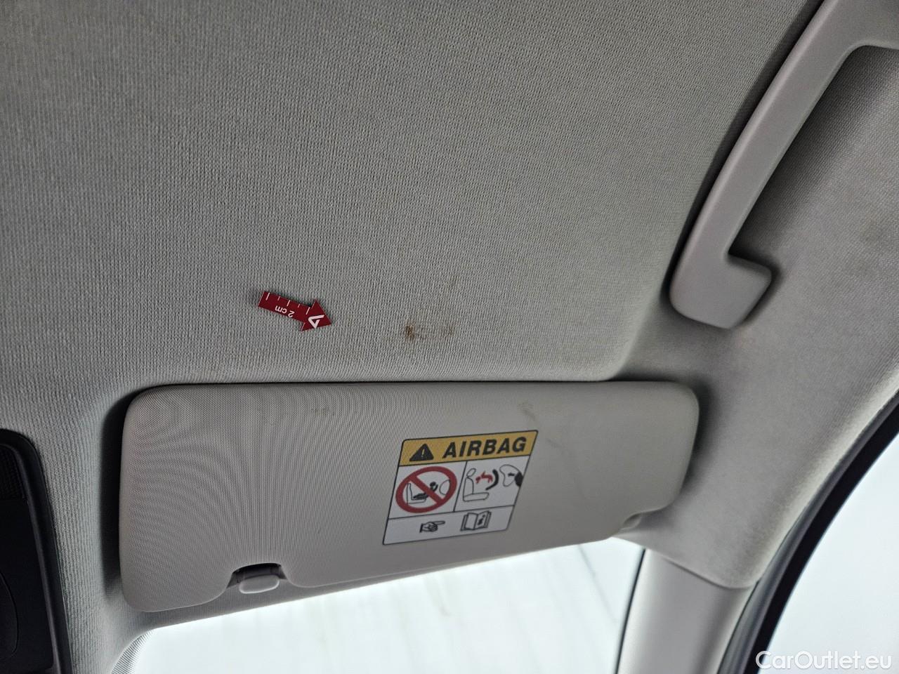  Renault  Clio 1.0 TCe 90CP Life #38