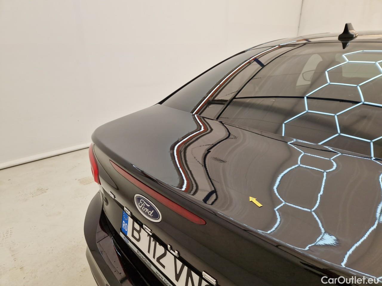  Ford  Focus 1.5 EcoBlue 120CP Titanium #32