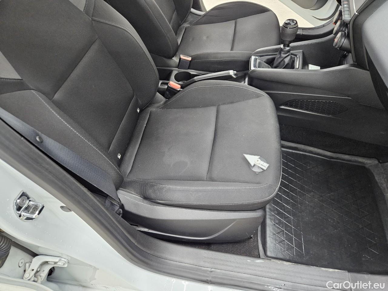  Renault  Clio 1.0 TCe 90CP Life #40