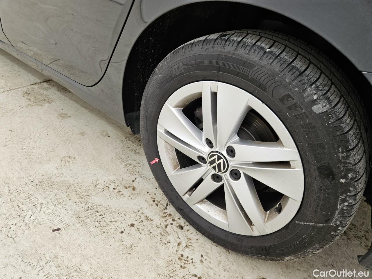  Volkswagen  Golf  2.0 TDI 116HP DSG Life Variant #27