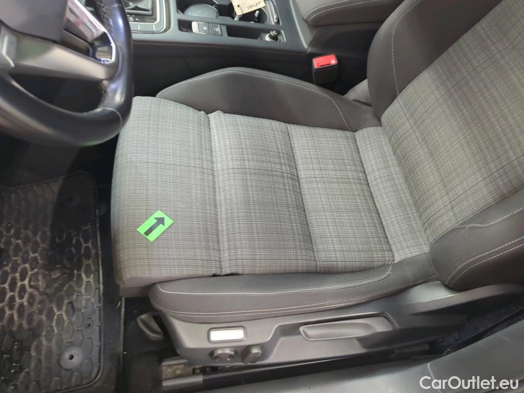  Volkswagen  Passat Comfortline 2.0 TDI DSG 150 CP #23